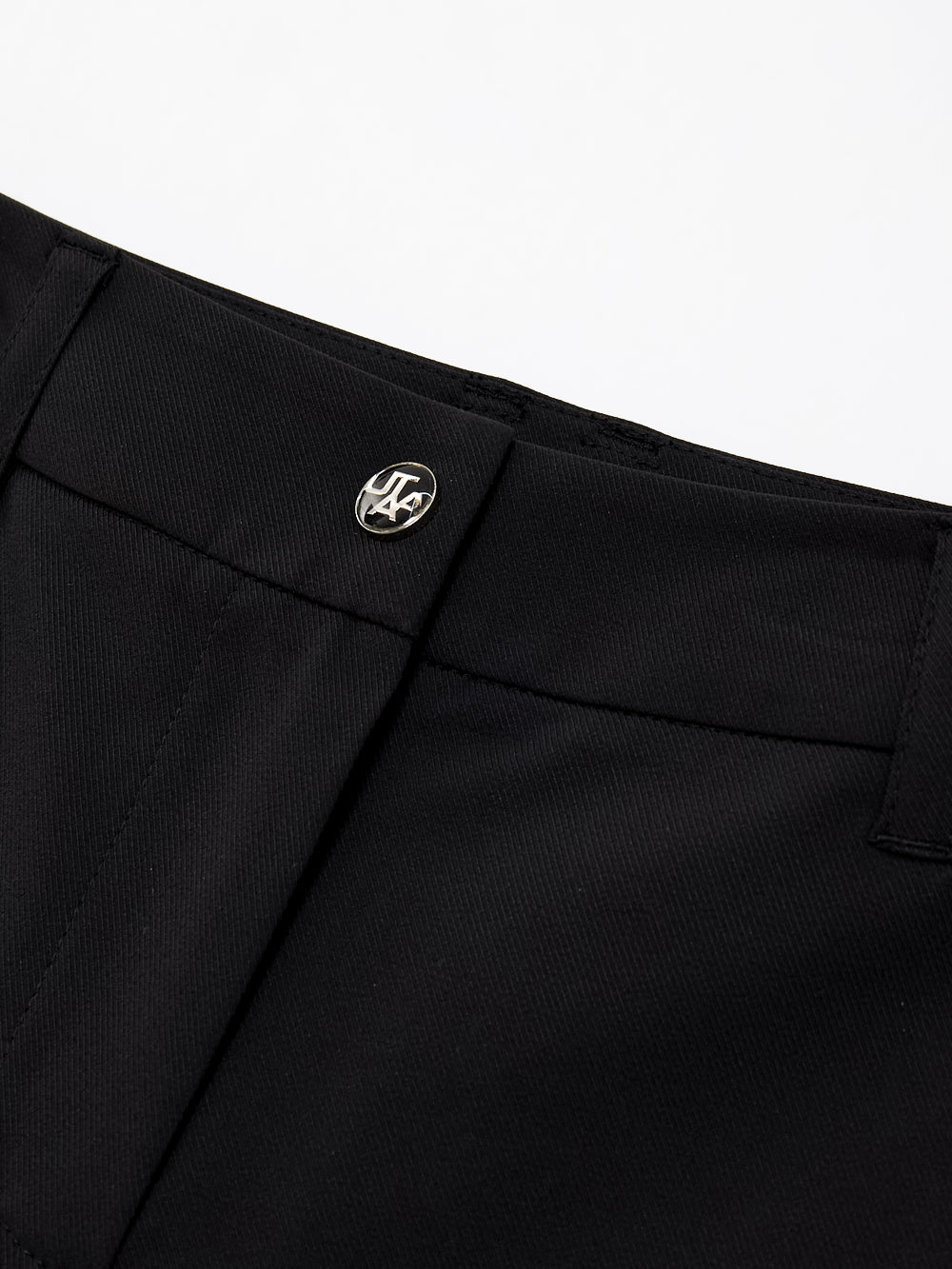 UTAA カラーシーリングロゴパンツ ブラック : Men's