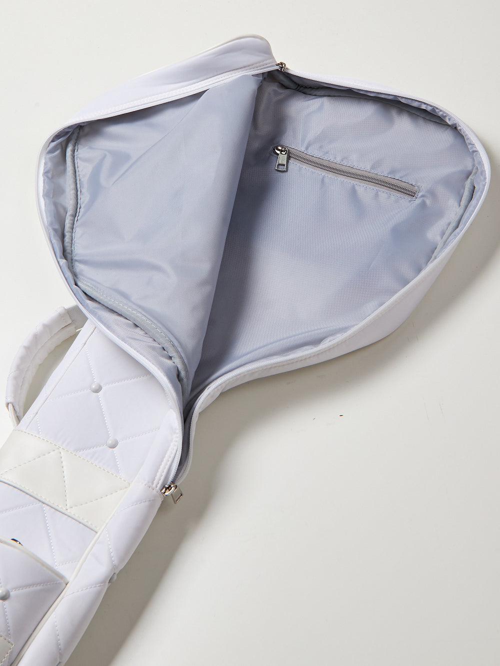 ユタ ダイヤキルティングハーフバッグ