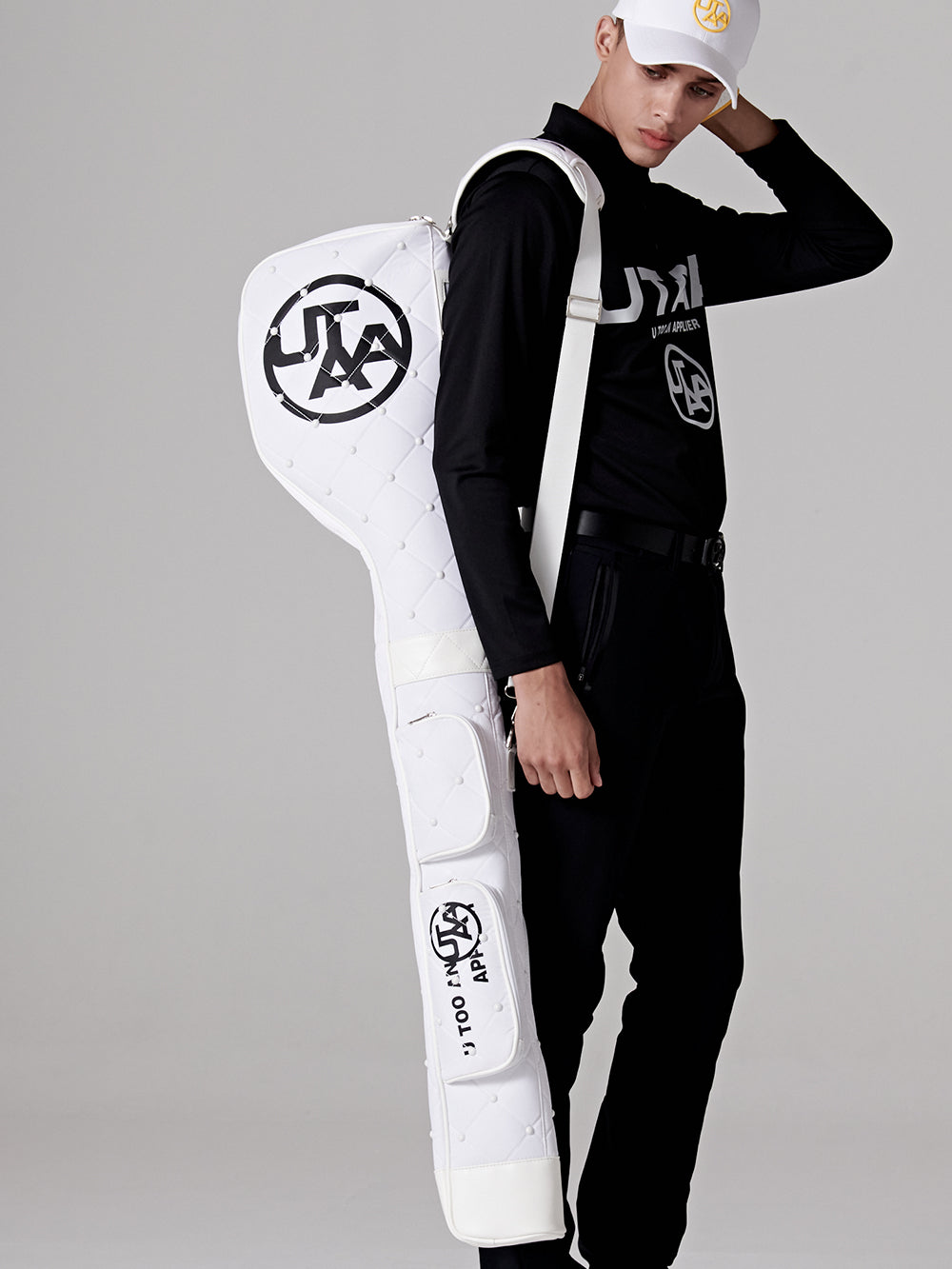 ユタ ダイヤキルティングハーフバッグ