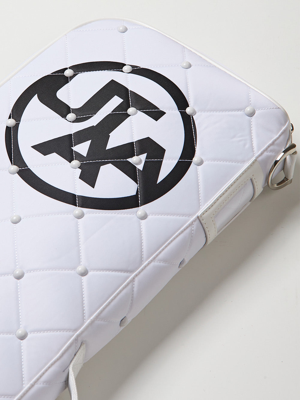 ユタ ダイヤキルティングハーフバッグ