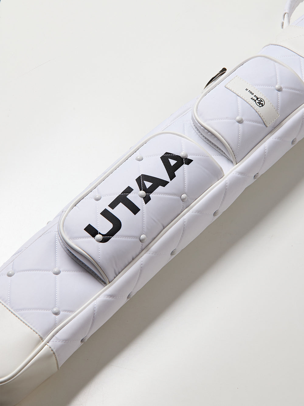 ユタ ダイヤキルティングハーフバッグ