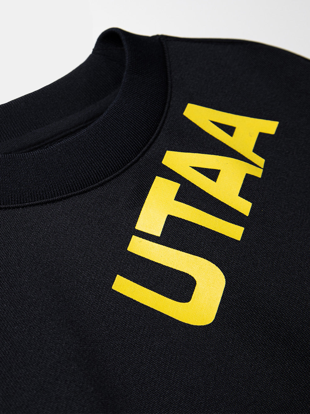 UTAA ロゴウェーブスウェットシャツ (男性用)