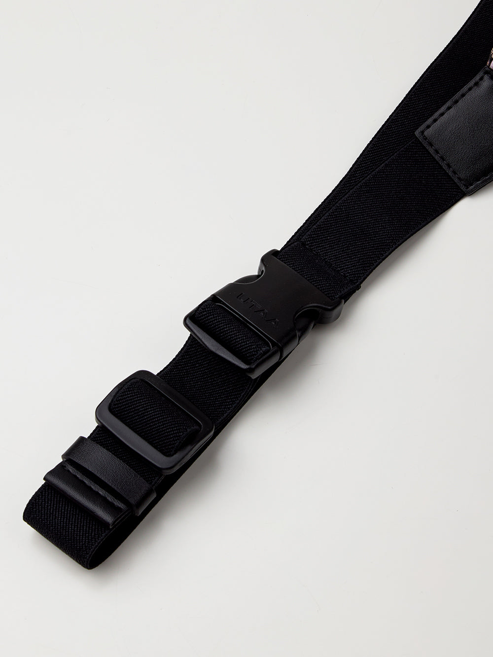 ユタ バロックベルトバッグ