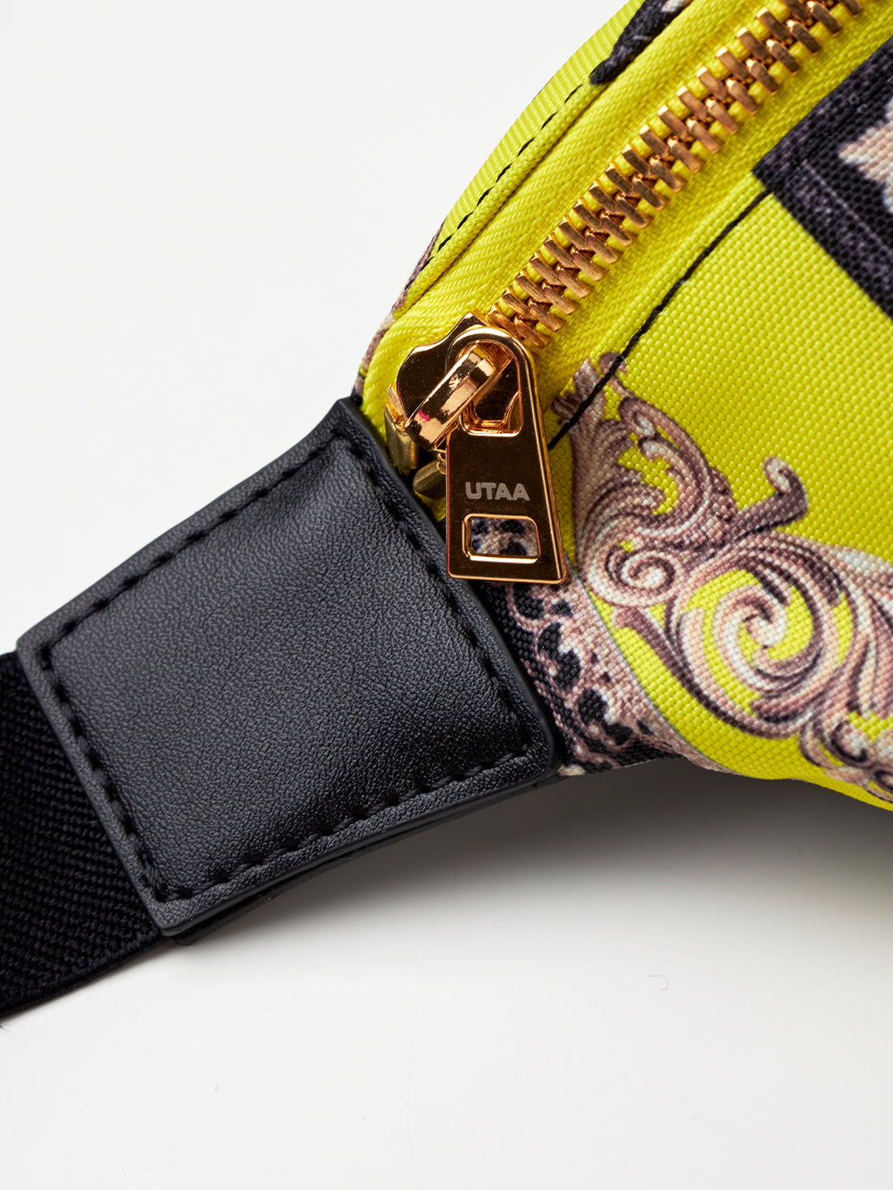 ユタ バロックベルトバッグ