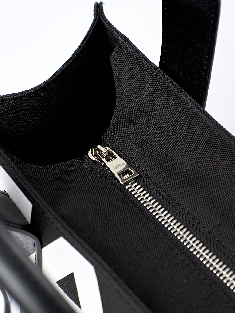 ユタ シグナルロゴトッドバッグ