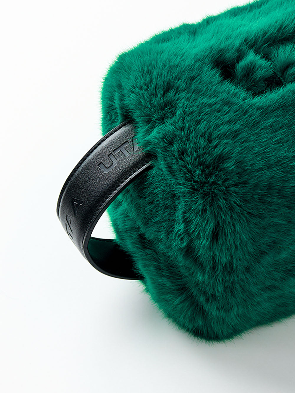 ユタ スノーファーカラーポーチバッグ