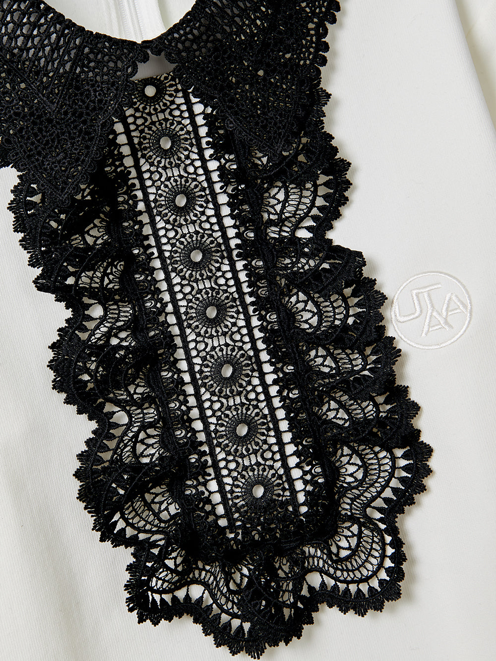 ユタ ノートルダムレースフレアPKスリーブ