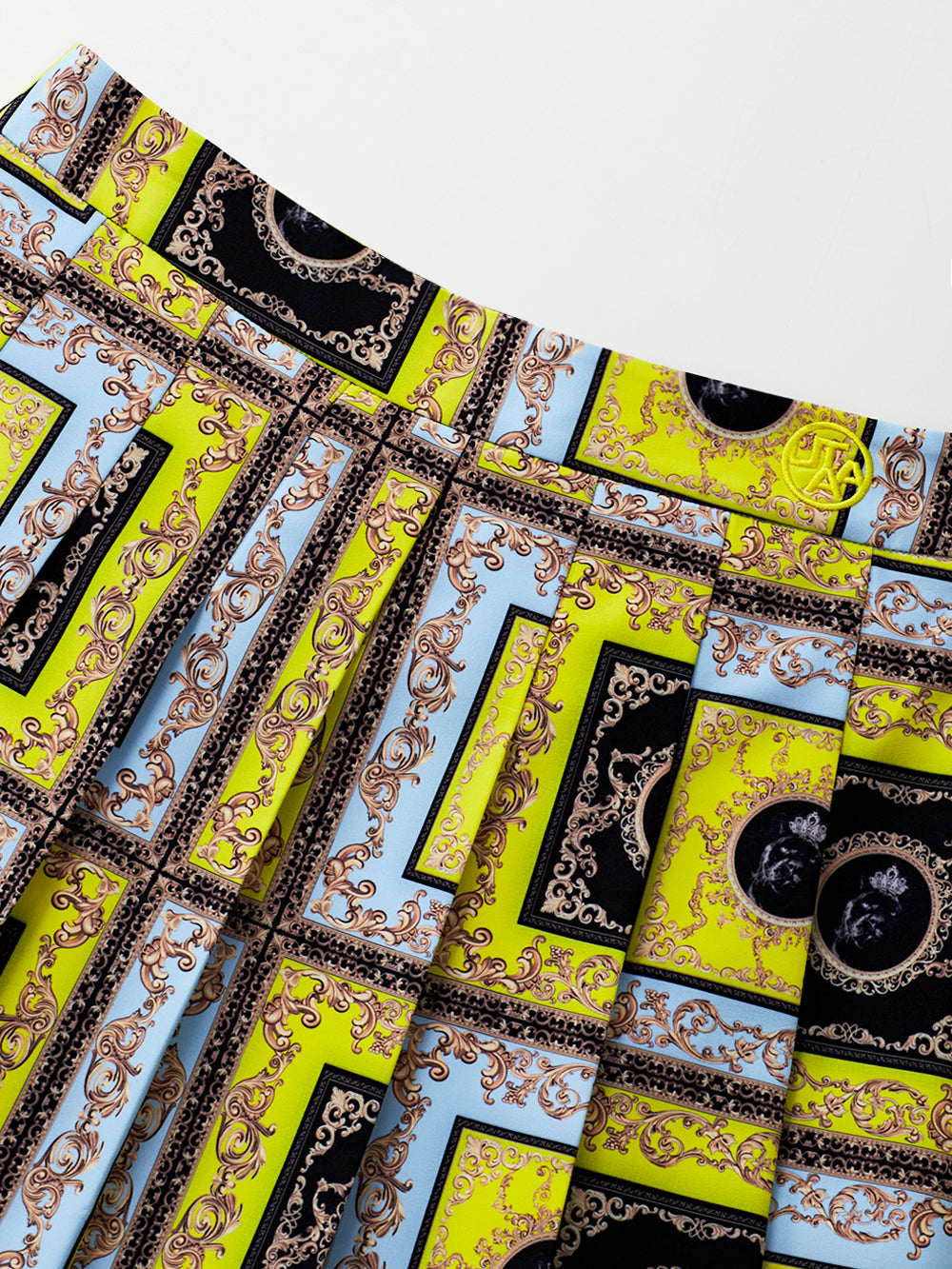 ユタ ネオンバロックフレアスカート