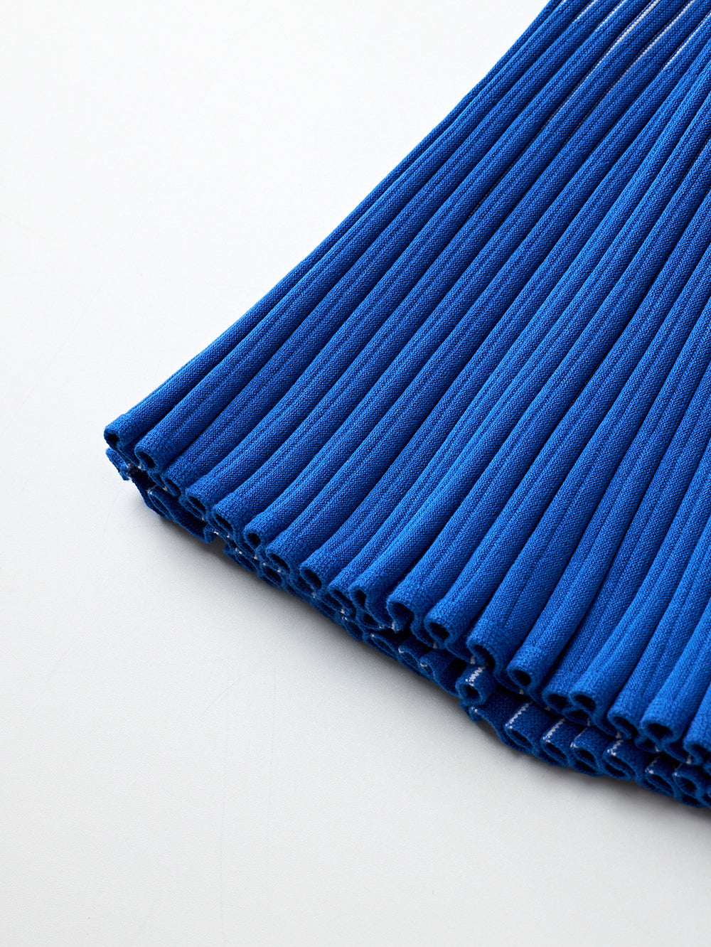 ユタ バーティカルストライププリーツスカート