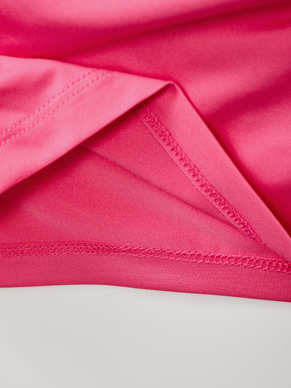 ユタ ネオンベーシックプリーツスカート