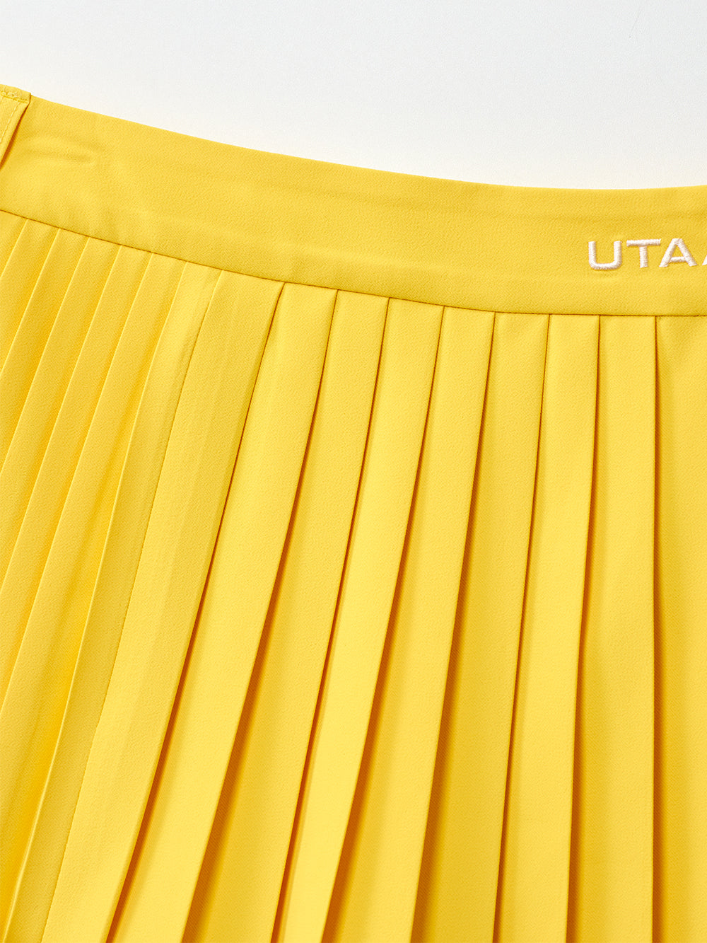 ユタ ネオンベーシックプリーツスカート