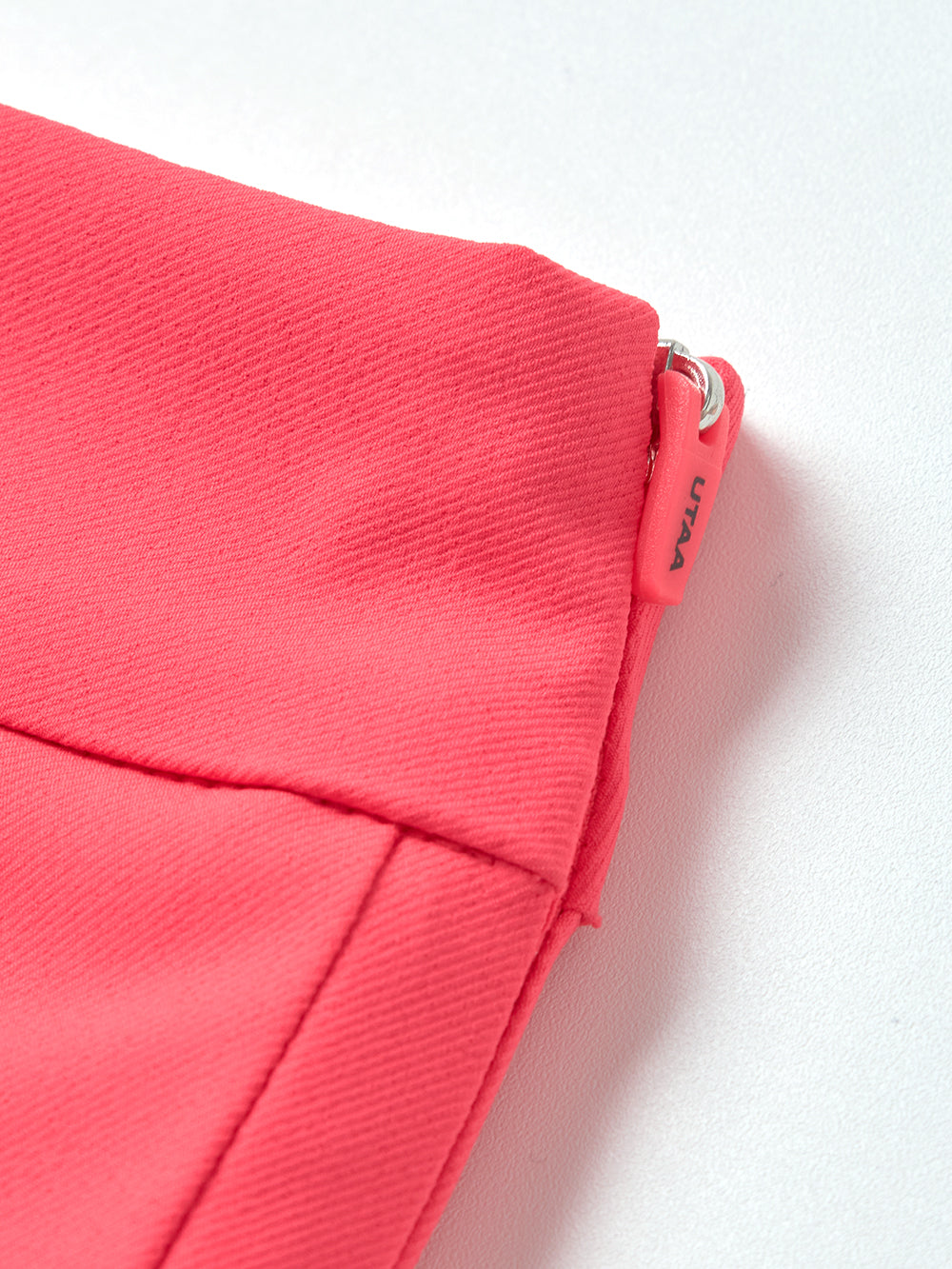 ユタ ボルドネオンスカート