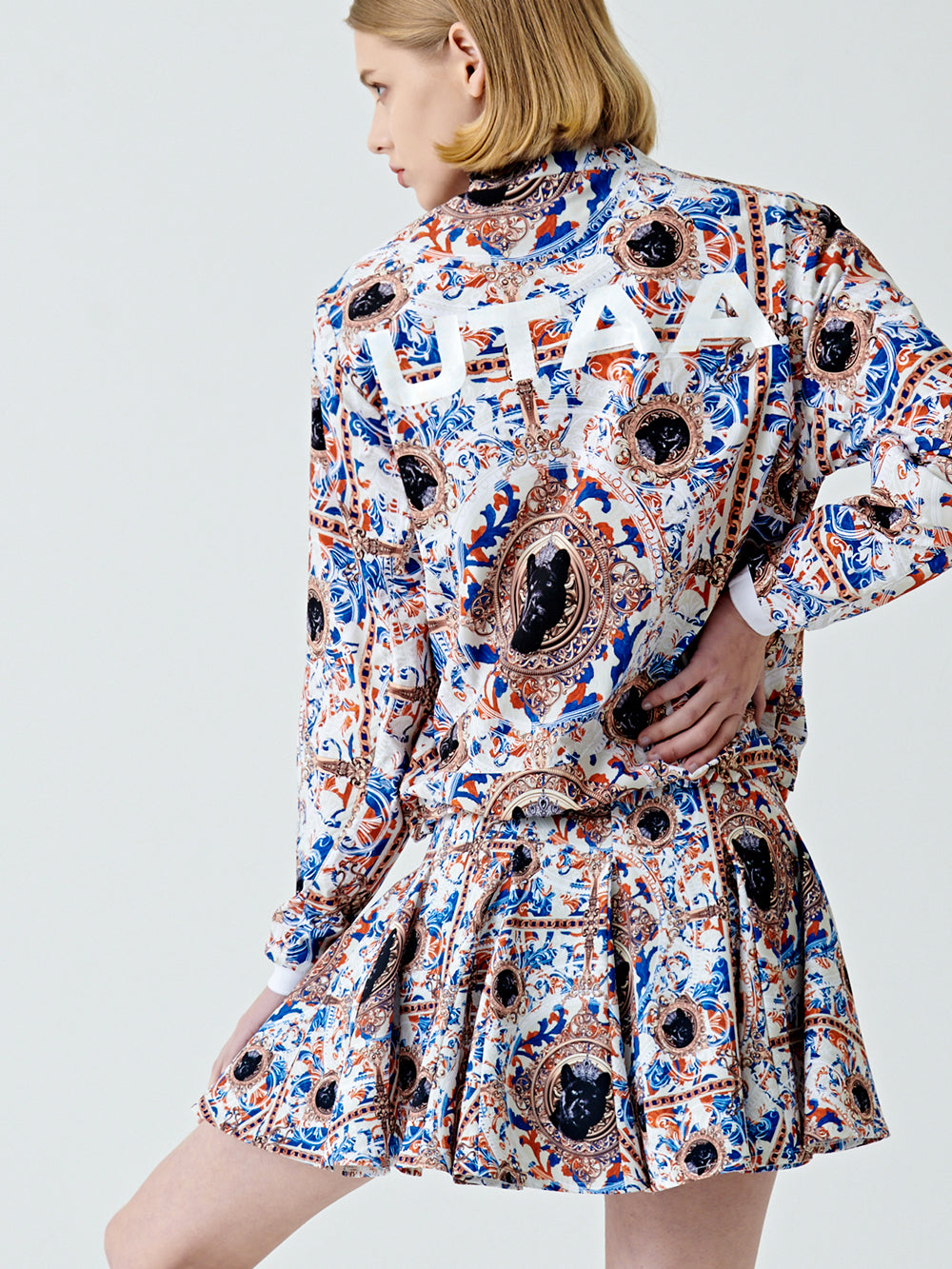 ユタ アポロバロックブルームフレアスカート