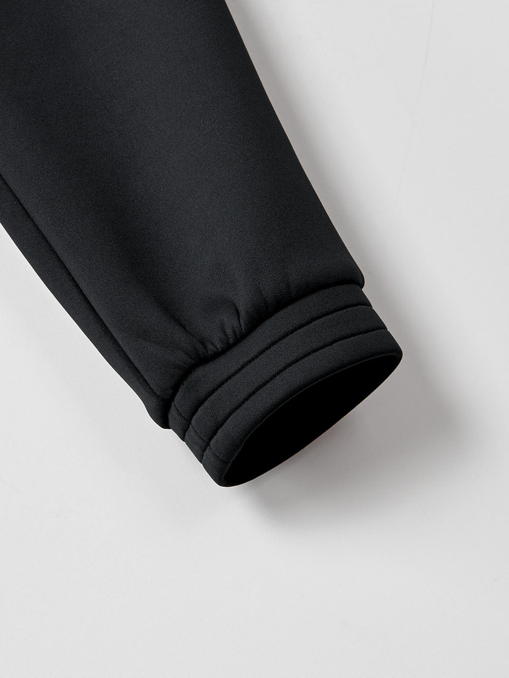 UTAA シンボルネオプレンベーシックジョガーパンツ ブラック : Women's