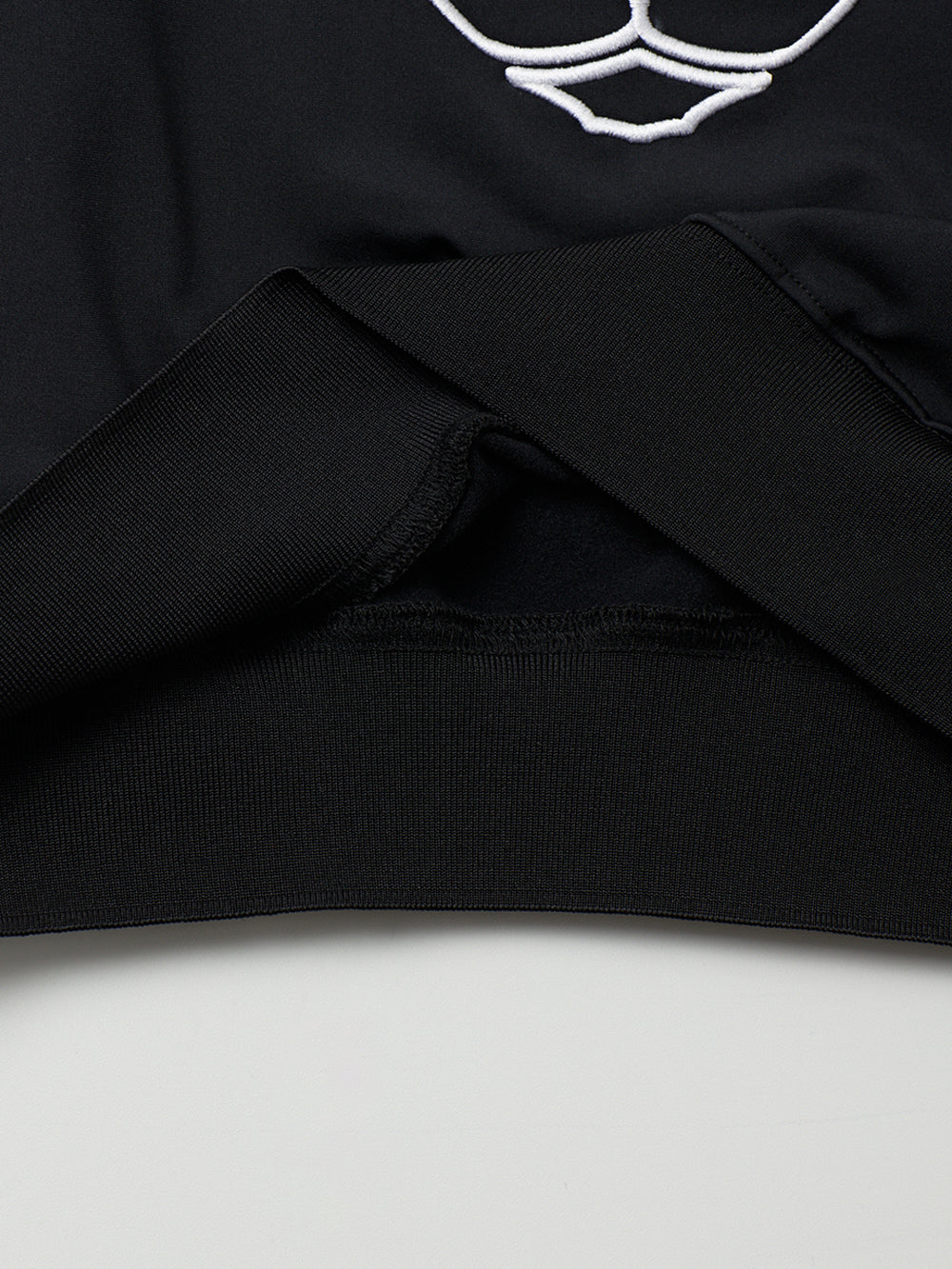 ユタ パンサーキュービッククラウンスウェットシャツ (男性用)