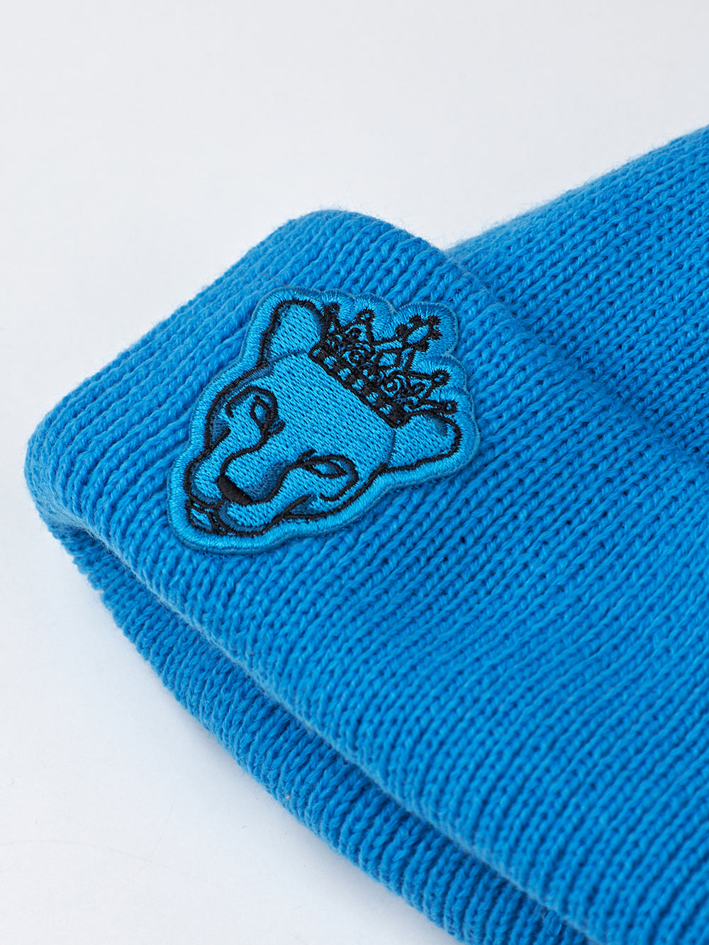 ユタ クラウンパンサーニットボールビーニー (女性用)