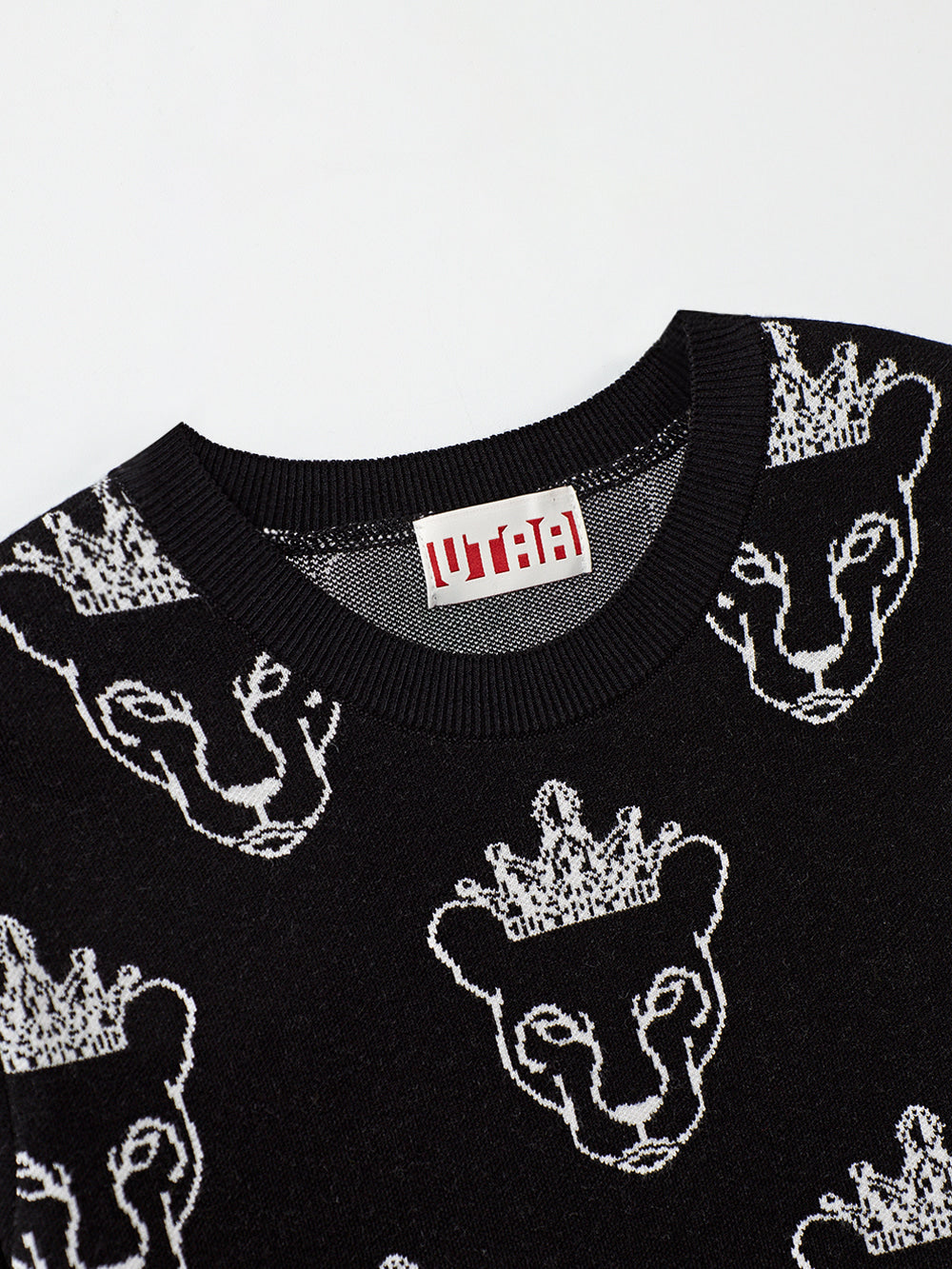 UTAA クラウンパンサーWappenパターンニット : men's