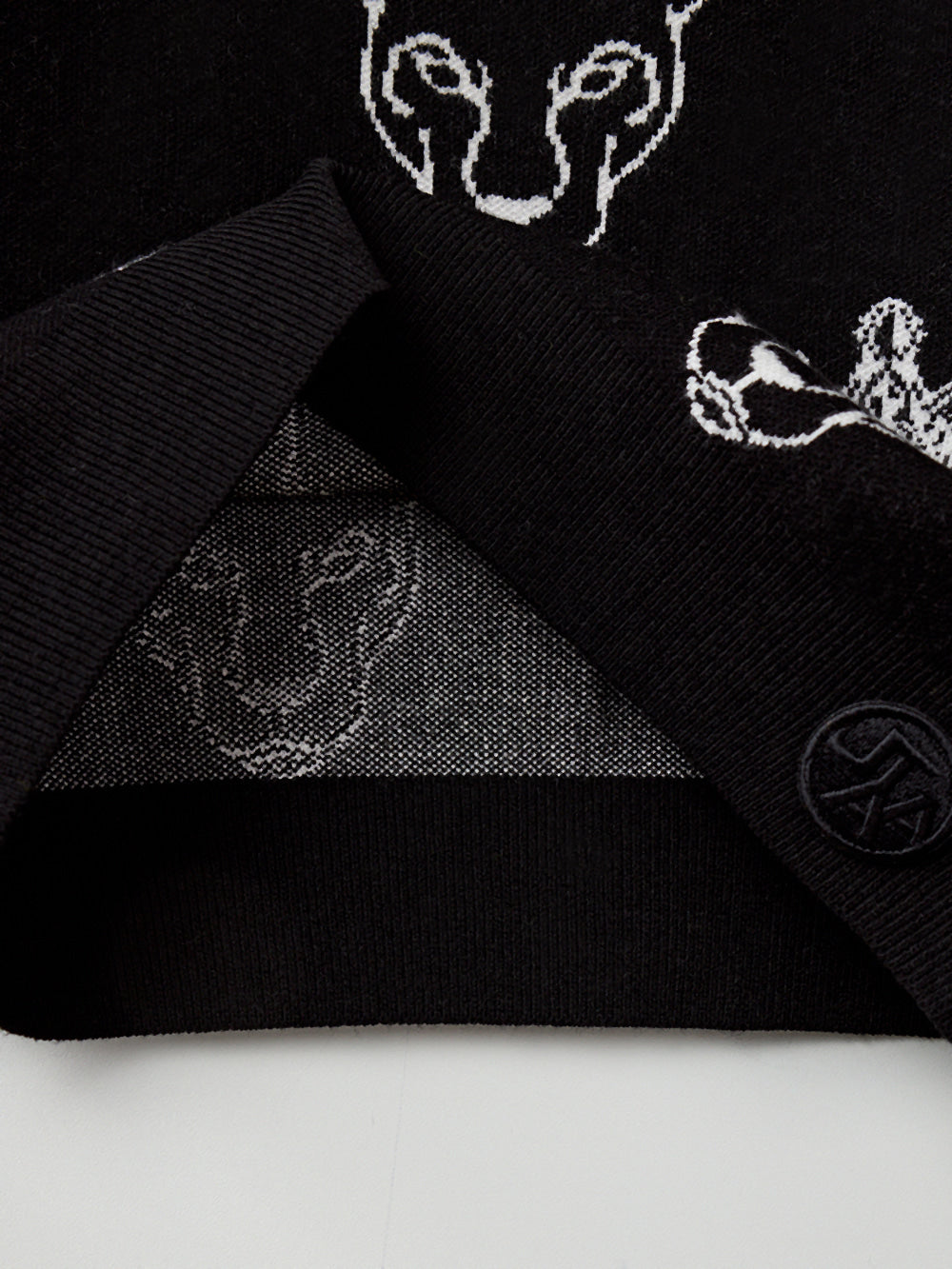 ユタ クラウンパンサーワッペンパターンニット (男性用)