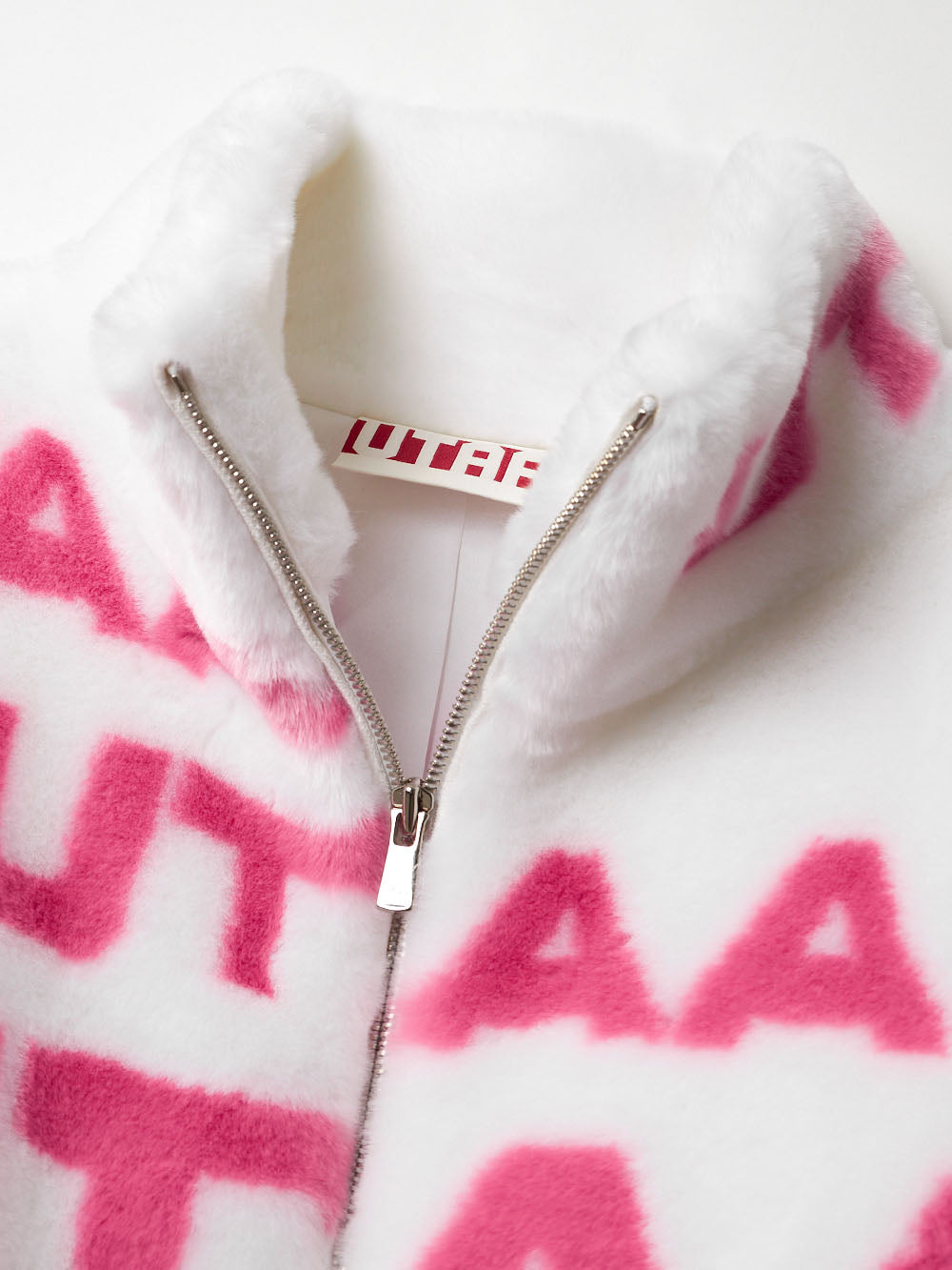 UTAA Signalロゴファージャケット ホワイト : Women's