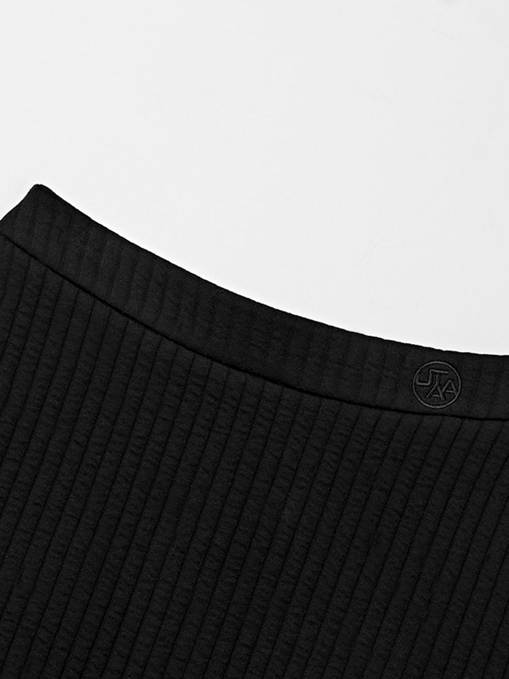 ユタ ドゥーヴェイウールベーシックスカート