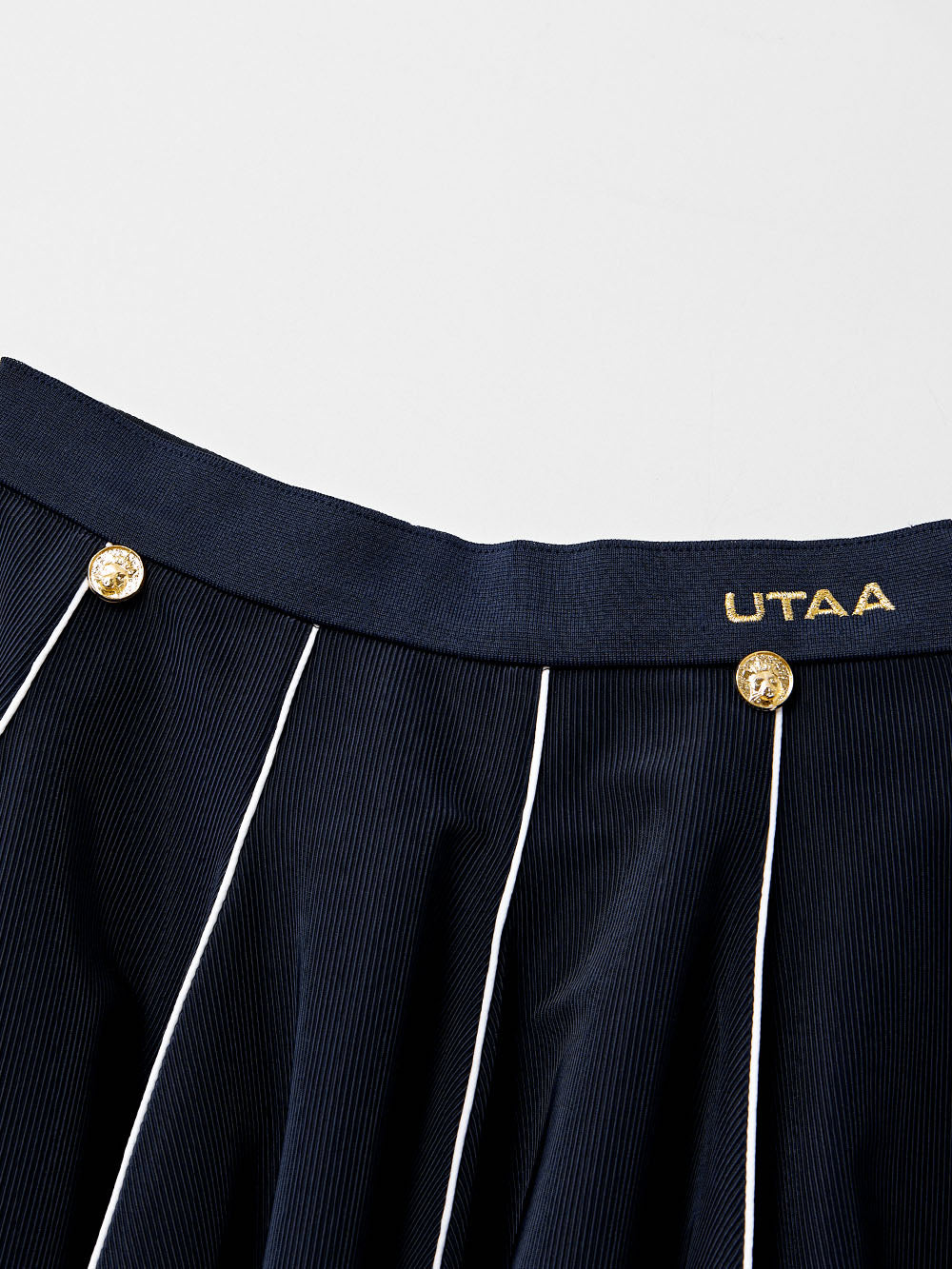 ユタ ドゥカートエンジェルラインフレアスカート