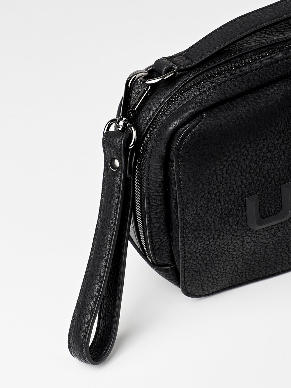 ユタ フィギュアロゴストラップポーチバッグ