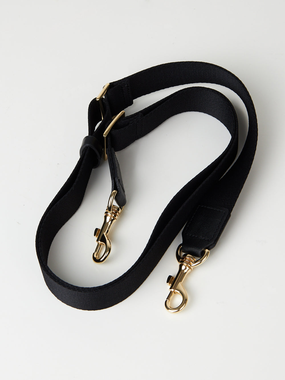 ユタ ネオンバロックハーフムーンクロスバッグ