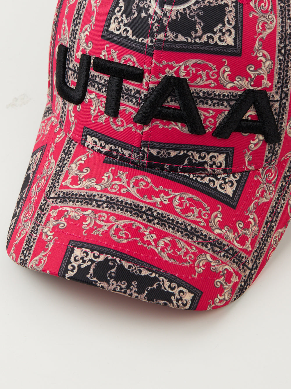 UTAA バッキンガムGolfキャップ ダークピンク : Women's