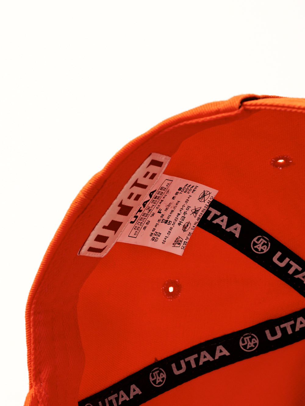 ユタ フィギュアエンブレムカラーキャップ