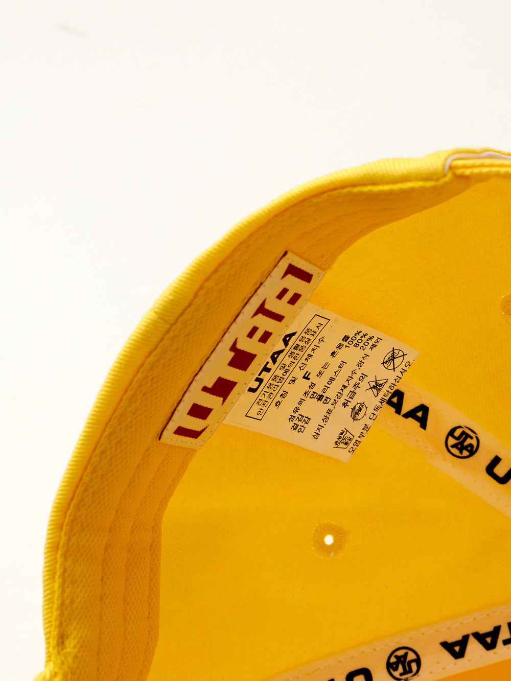 ユタ フィギュアエンブレムカラーキャップ