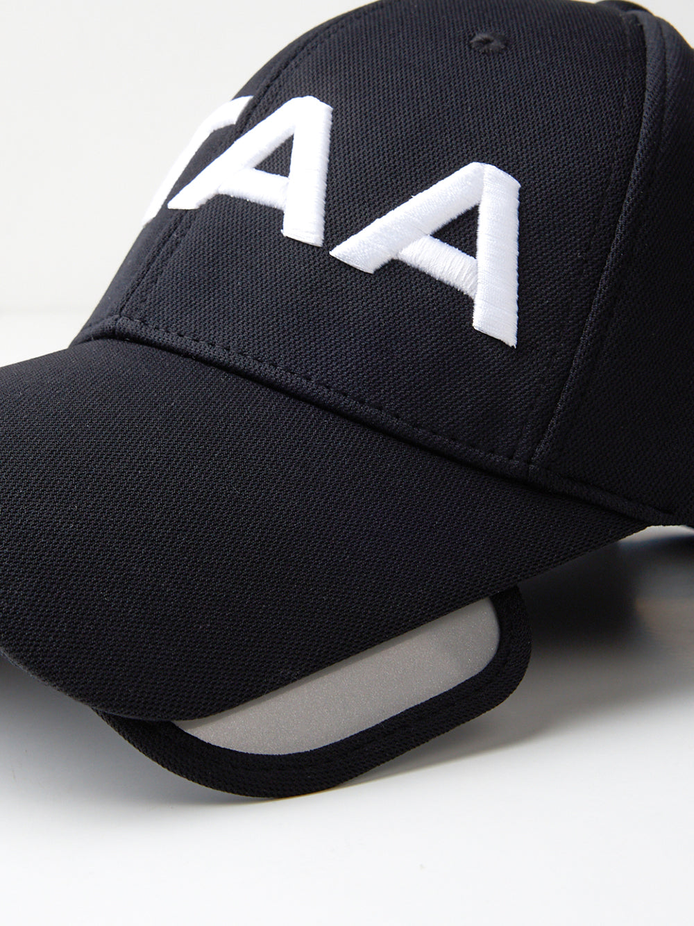 ユタ ビッグロゴスライドサンバイザー