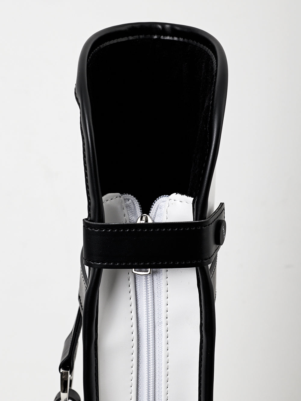 ユタ パッセンジャースポーツハーフバッグ