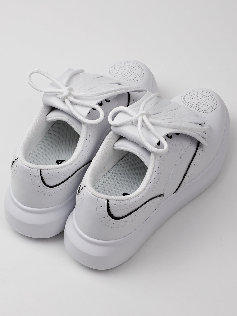 ユタ パンチングダービーキルティスニーカー (女性用)