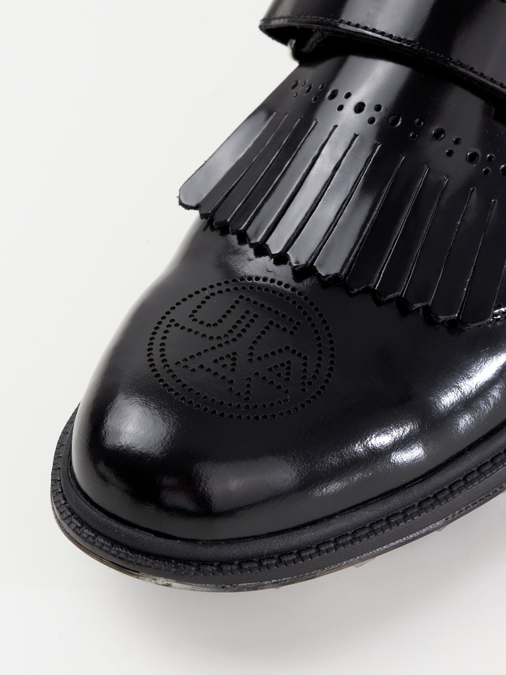 ユタ エナメルダービーパンチングゴルドスニーカー (女性用)