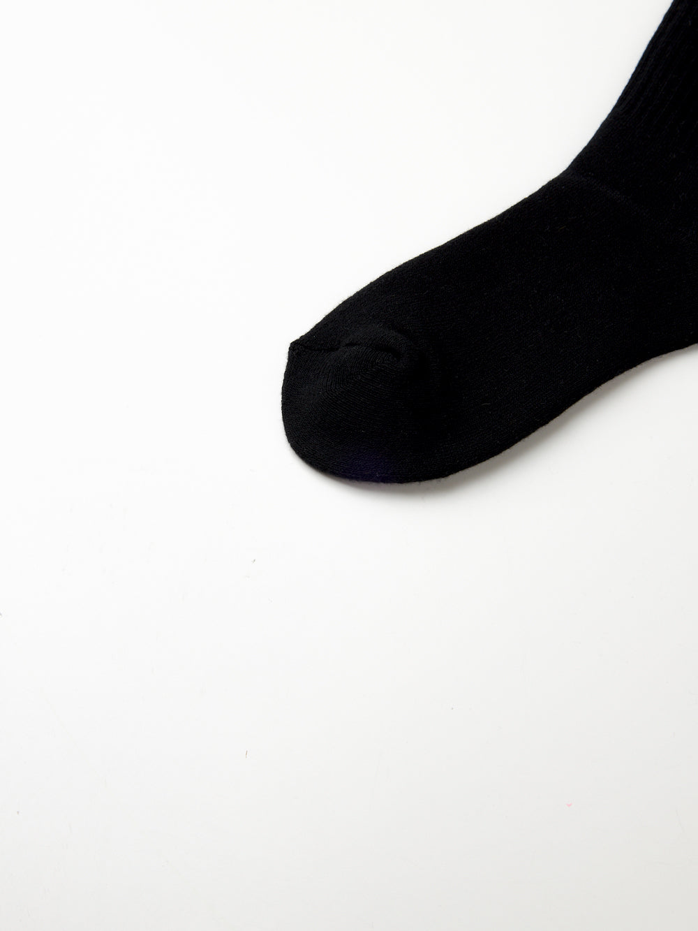UTAA SimpleロゴKneeソックス ブラック : Women's