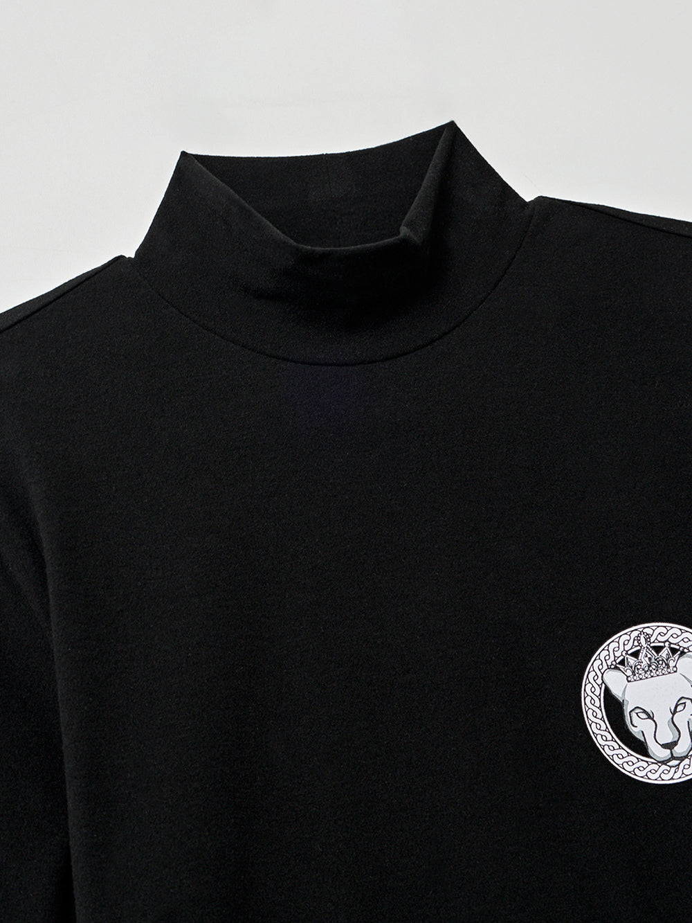 ユタ スクードリング パンサー タートルネック スリーブ