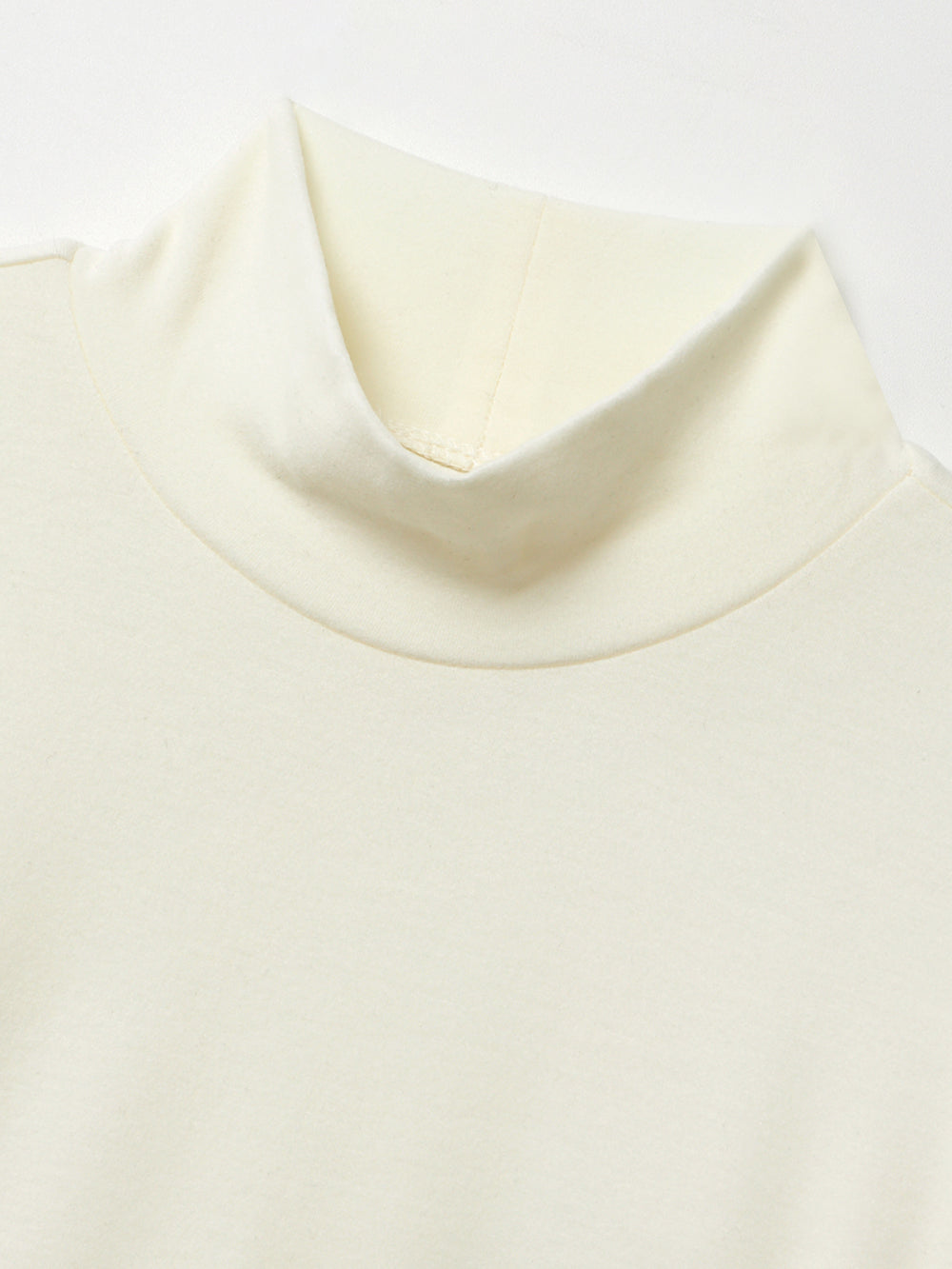 ユタ スクードリング パンサー タートルネック スリーブ