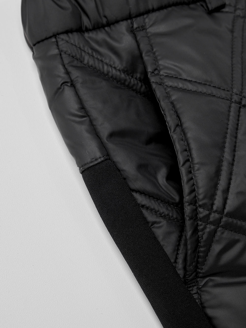 ユタ キルティングダウンパンツ (女性用)