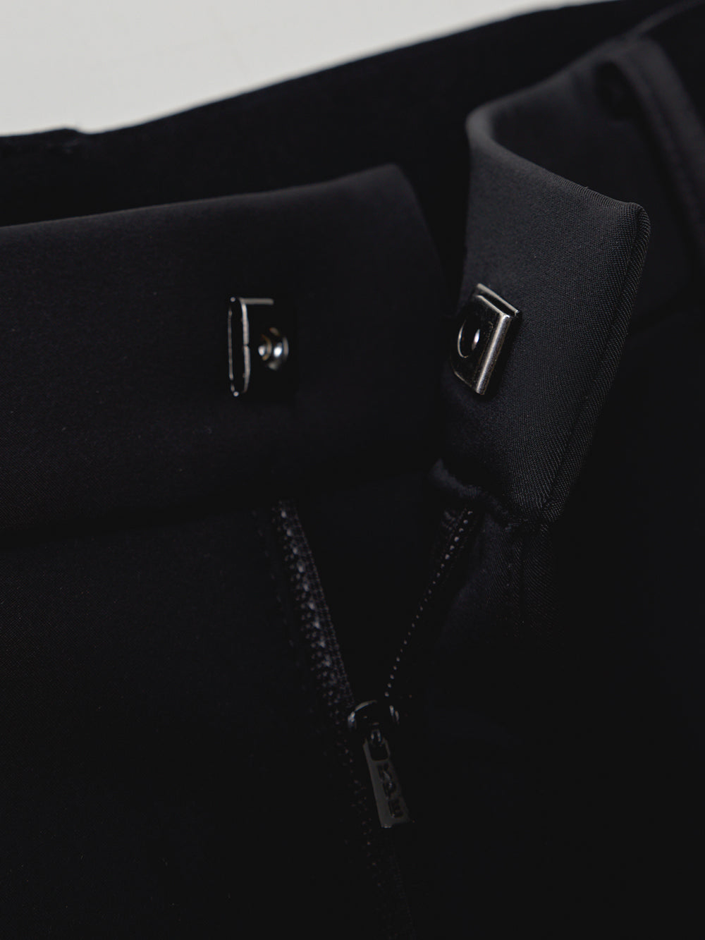 ユタ スリムフィットベーシックパンツ (女性用)