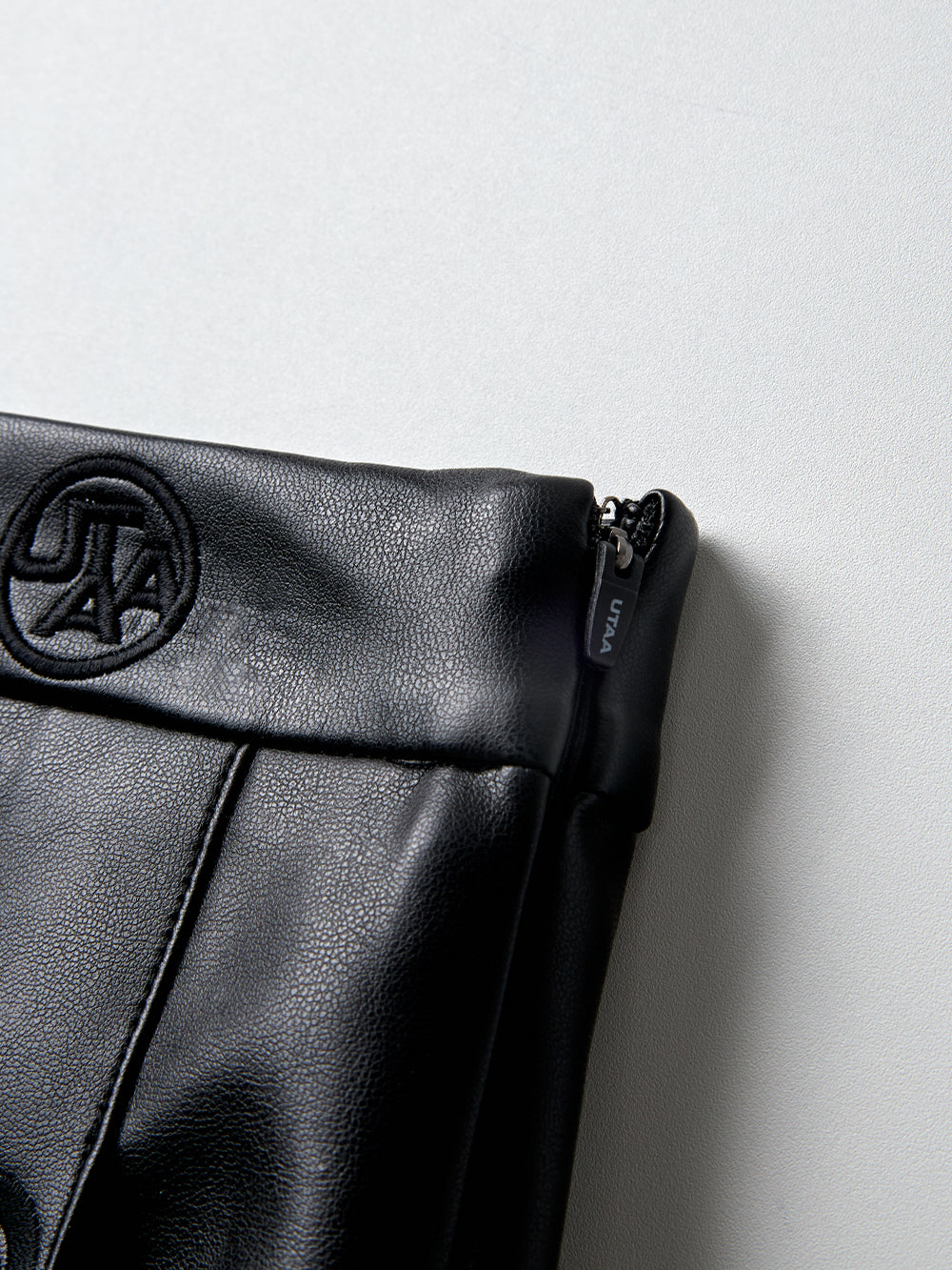 ユタ グロスィポリレザークラウンパンサースカート