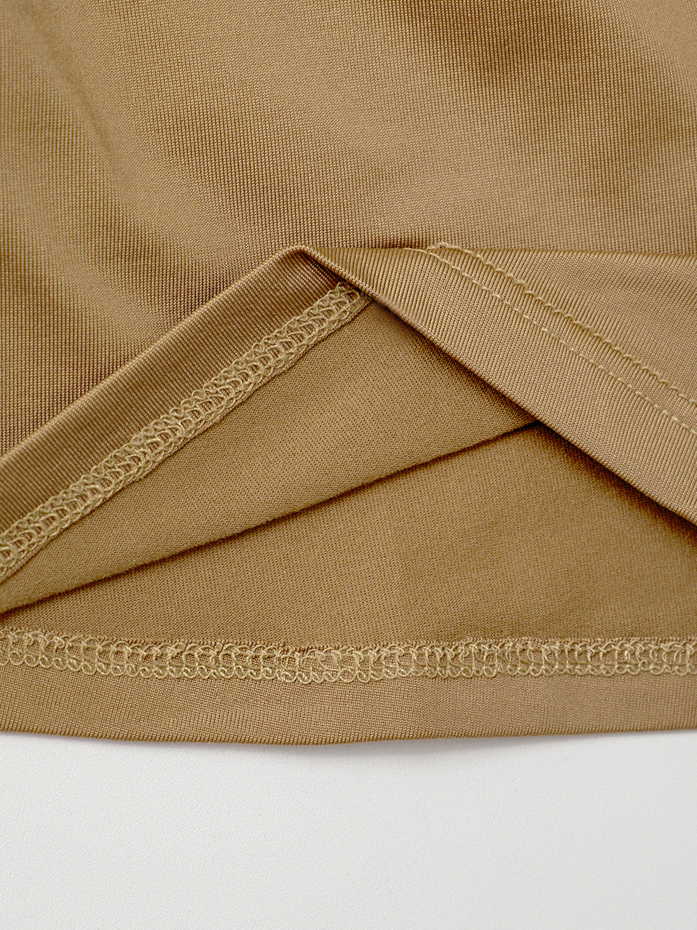 ユタ バウンスロゴベーシックスカート