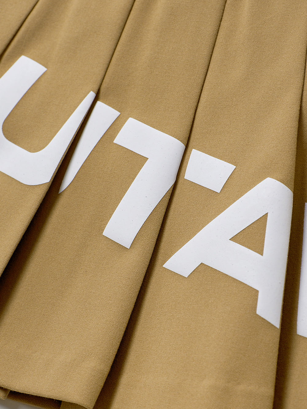 ユタ バウンスロゴベーシックスカート