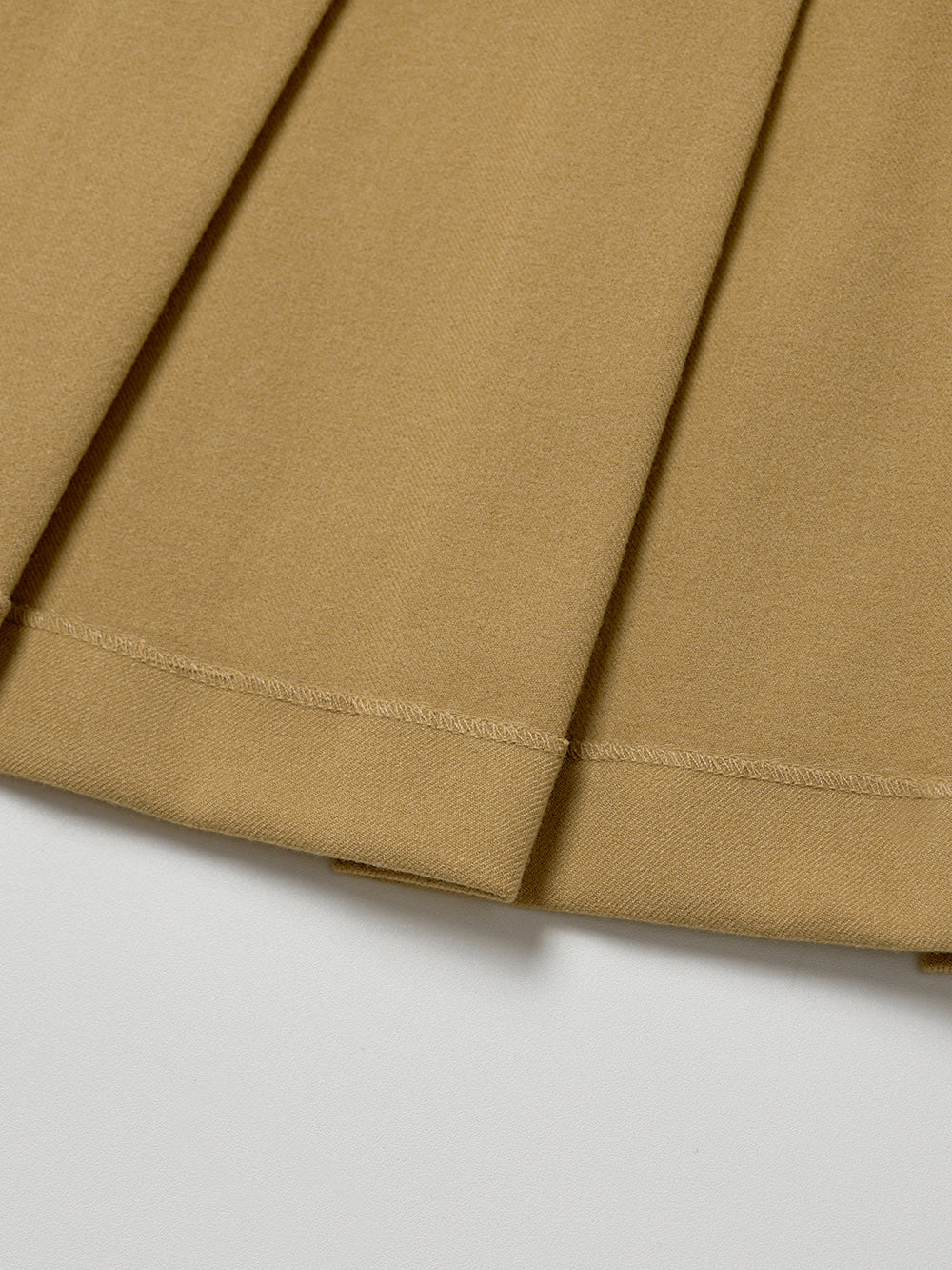 ユタ バウンスロゴベーシックスカート