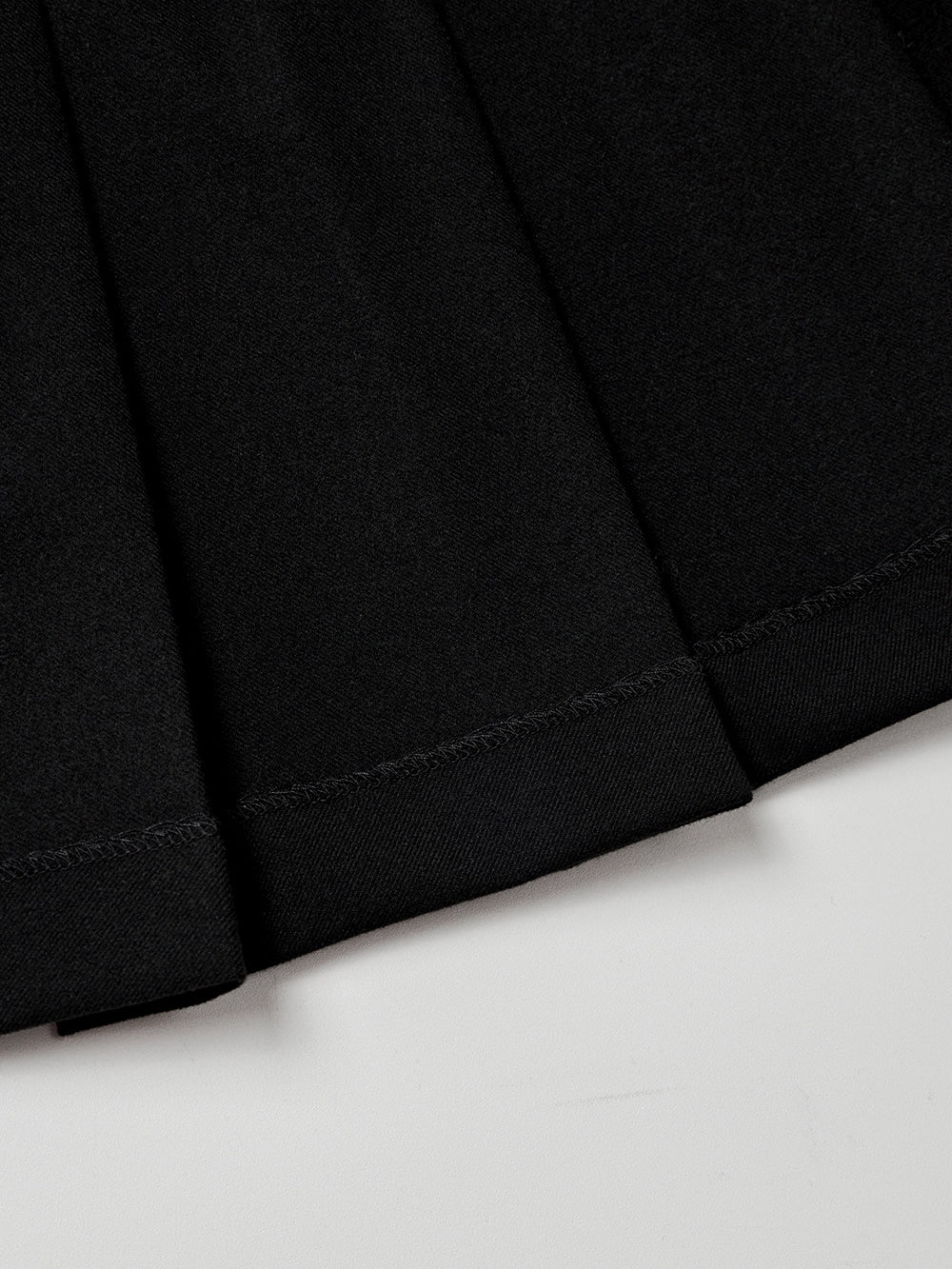 ユタ バウンスロゴベーシックスカート