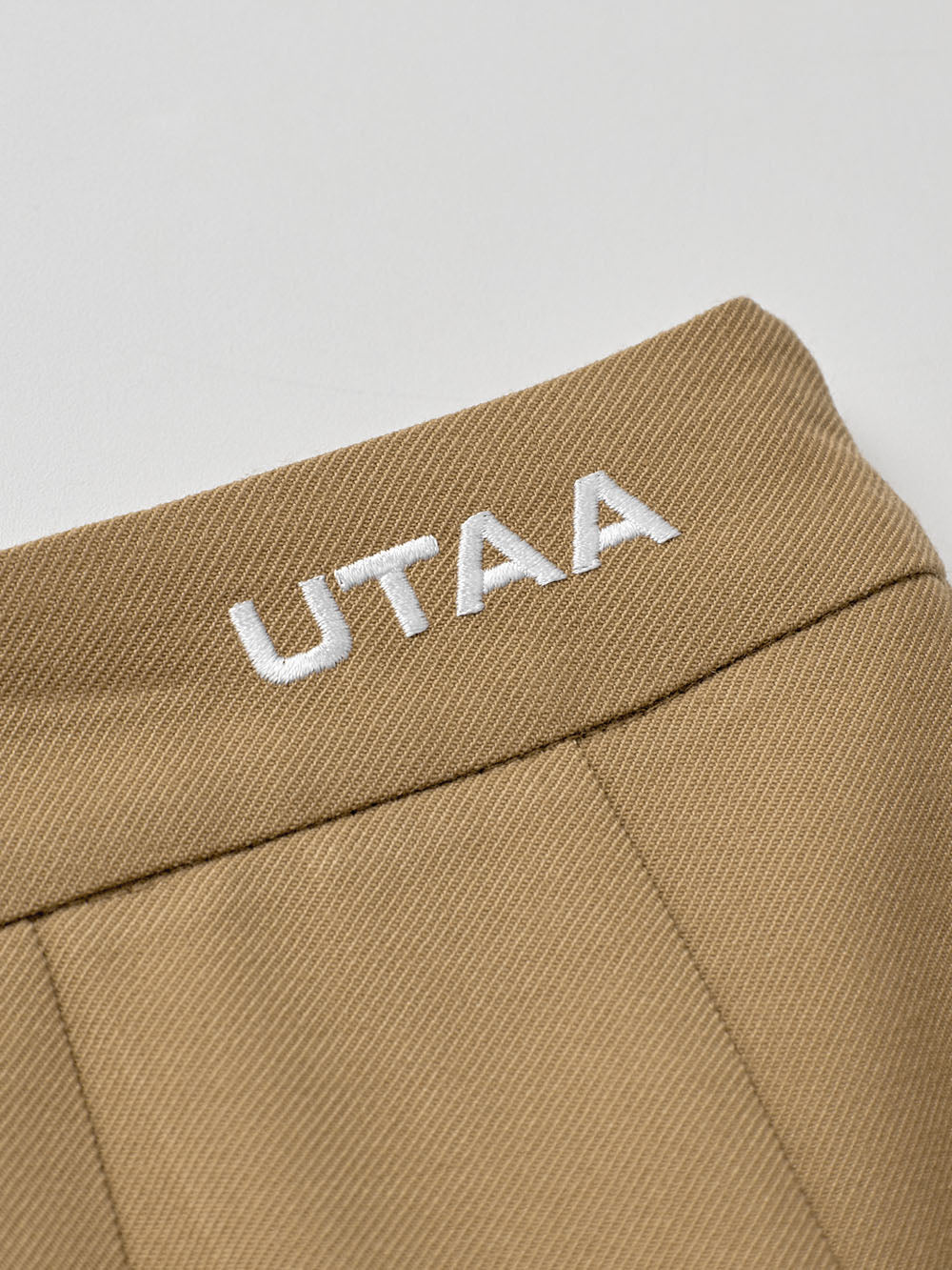 ユタ ヒドゥンロゴベーシックファンスカート