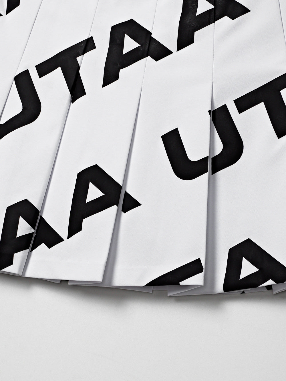 ユタ ロゴウェーブフレアスカート (女性用)