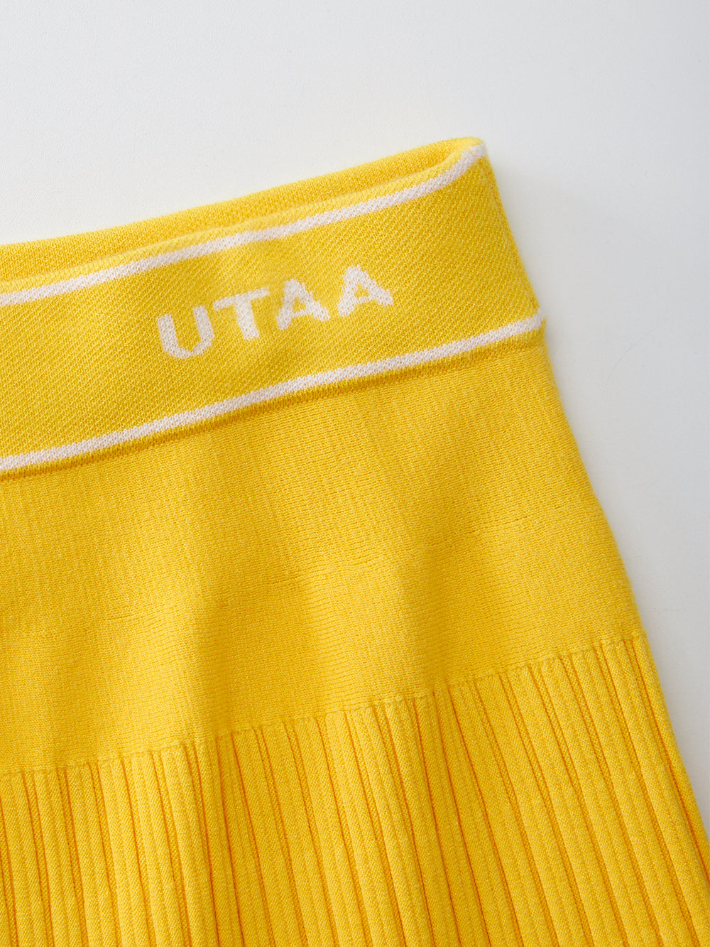 UTAA ウェーブニットフレアスカート : Women's YE 3