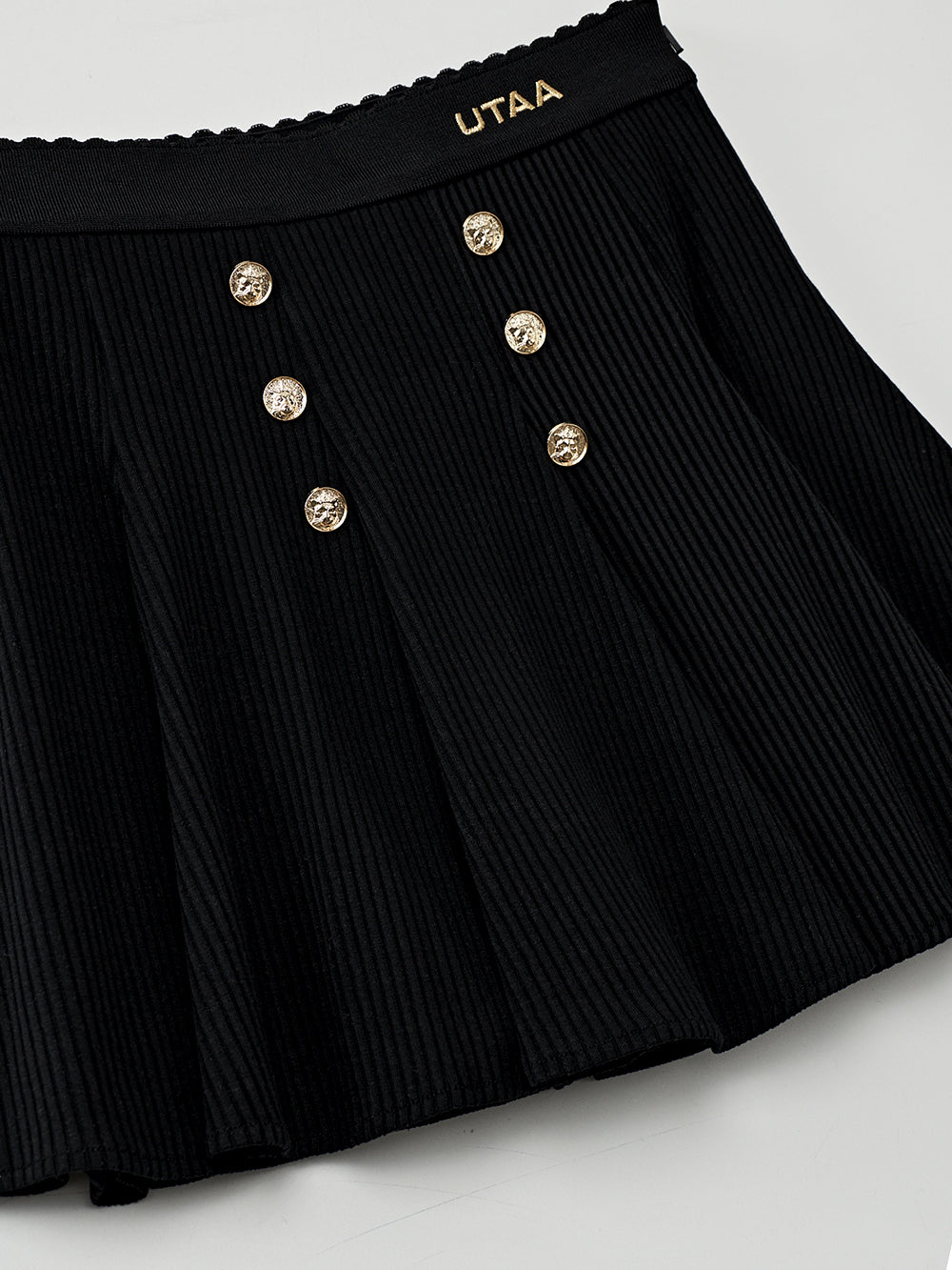 ユタ ドゥカットピンキングフレアスカート