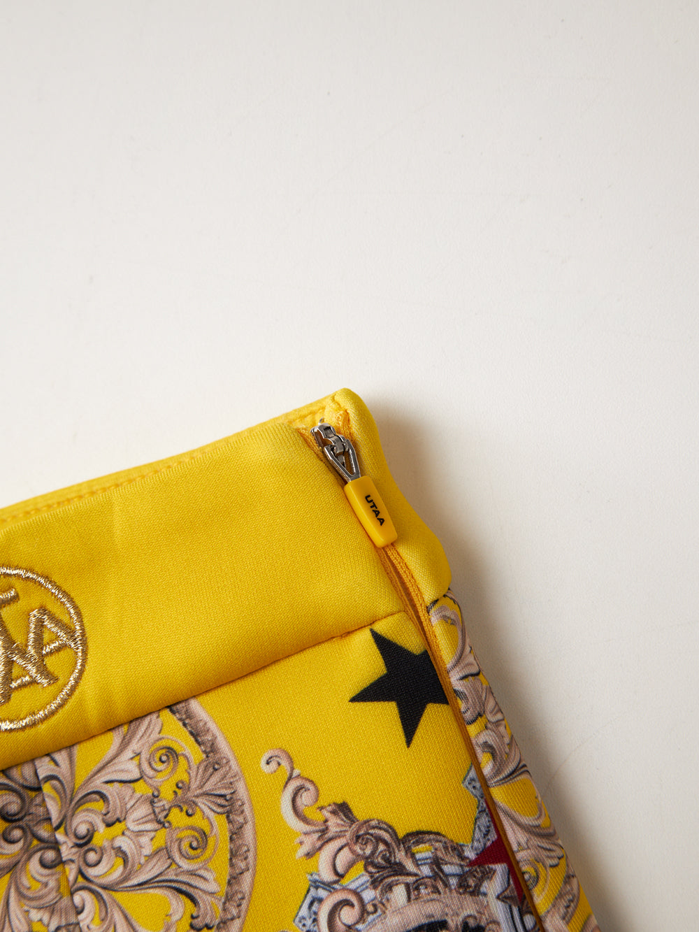 UTAA クラウンパンサーバロックフレアスカート イエロー : Women's