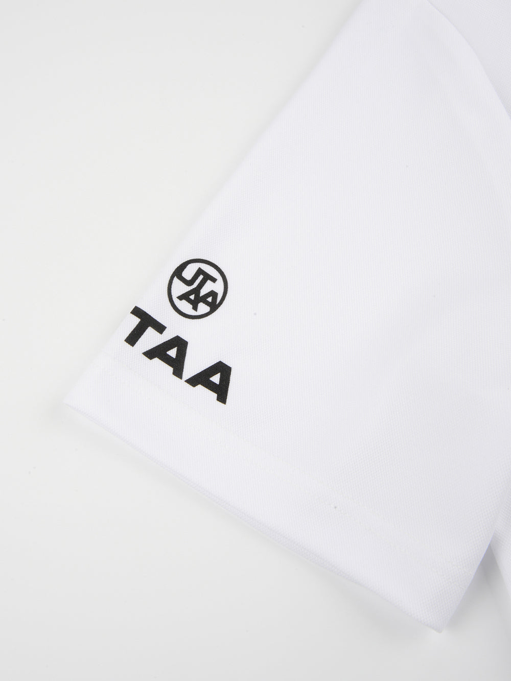UTAA タグラインクラウンパンサーTシャツ ホワイト:レディース